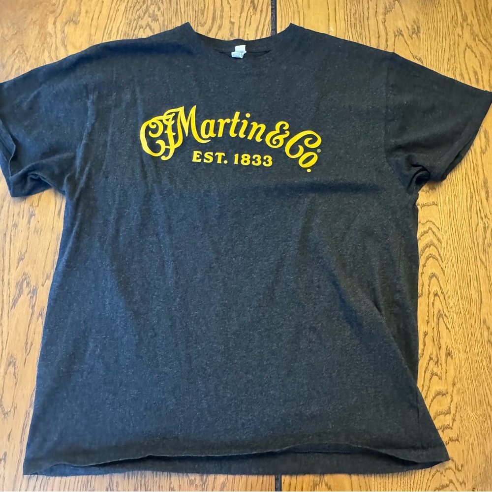 Martin‎ & Co Charcoal Tee with Yellow Graphic Guitar Tee shirt